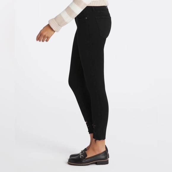 178. Pistola Raw Hem Lightly Distressed Ankle Black Jean - Picture 3 of 15